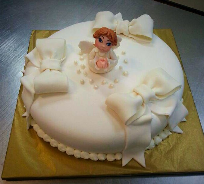 Torta za pričest sa mašnama i anđelom (535)