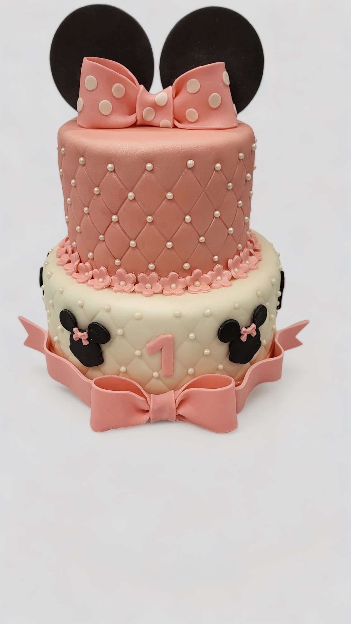 Minni Mouse cake (37) (30 porcija)